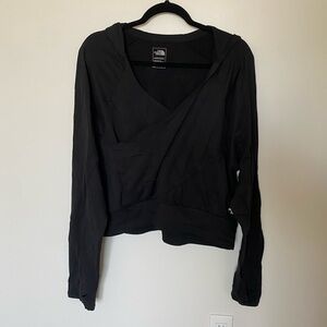 The North Face Cropped Crisscross Top